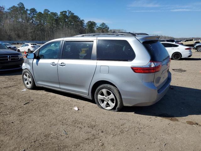 5TDKK3DCXGS753910 - 2016 TOYOTA SIENNA LE SILVER photo 2