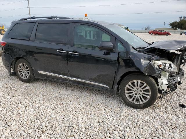 5TDYK3DC4FS669008 - 2015 TOYOTA SIENNA XLE BLACK photo 4