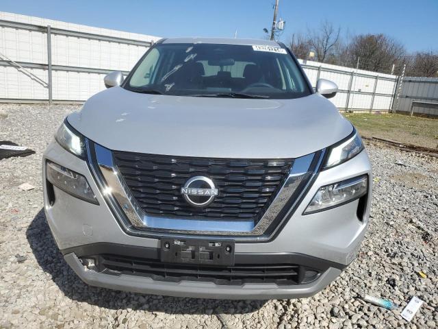 5N1BT3BB5NC677451 - 2022 NISSAN ROGUE SV SILVER photo 5