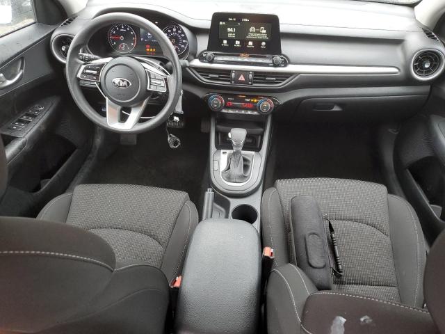 3KPF24AD7KE077441 - 2019 KIA FORTE FE SILVER photo 8