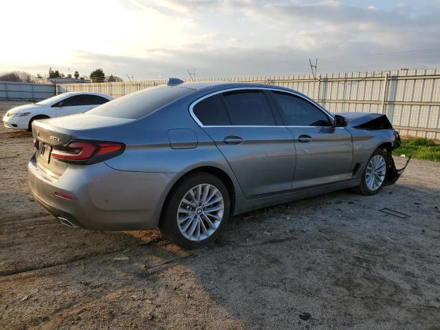 WBA13AG04MCF38146 - 2021 BMW 530E GRAY photo 3