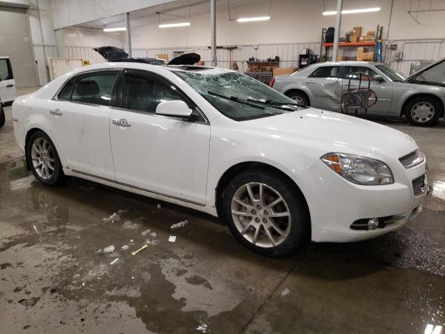 1G1ZE5E70BF399139 - 2011 CHEVROLET MALIBU LTZ თეთრი ფოტო 4