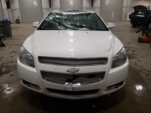 1G1ZE5E70BF399139 - 2011 CHEVROLET MALIBU LTZ თეთრი ფოტო 5