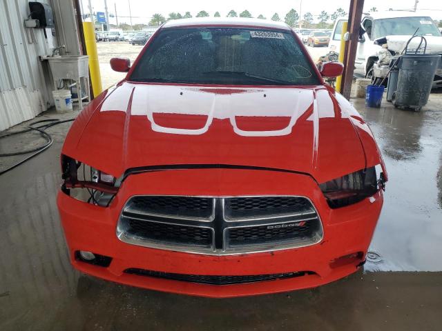 2C3CDXCT2EH350012 - 2014 DODGE CHARGER R/T RED photo 5
