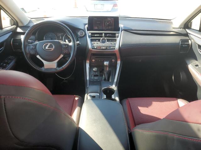 JTJYARBZ0J2105298 - 2018 LEXUS NX 300 BASE თეთრი ფოტო 8