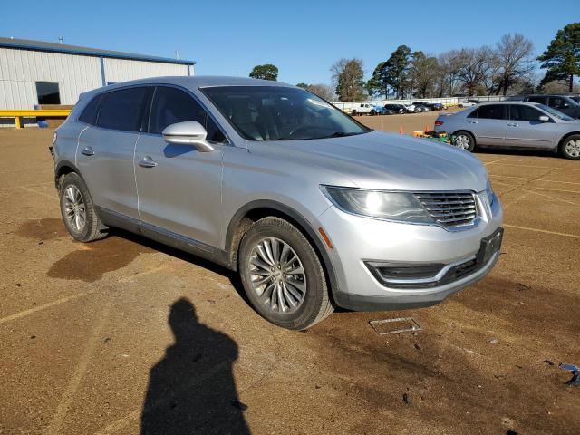 2LMTJ6KR3GBL24383 - 2016 LINCOLN MKX SELECT SILVER photo 4