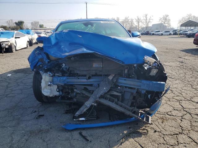 3FA6P0LU5KR201101 - 2019 FORD FUSION SE BLUE photo 5