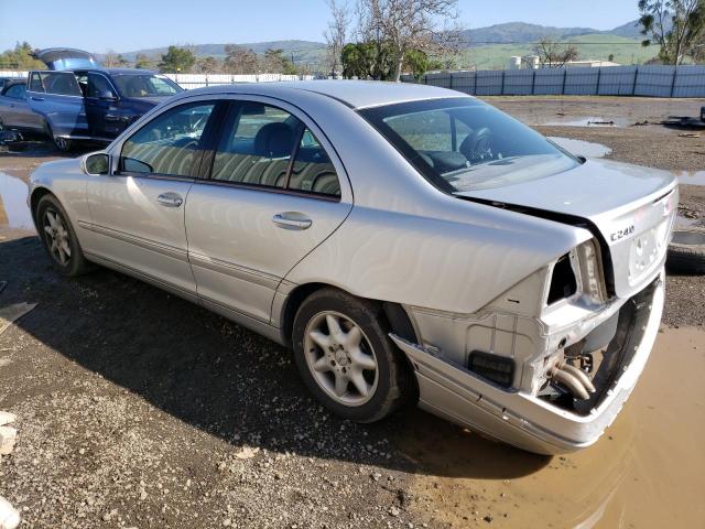 WDBRF61J94F485546 - 2004 MERCEDES-BENZ C 240 SILVER photo 2