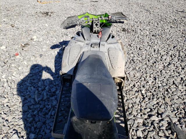 4UF1S4LG5MT808002 - 2021 ARCTIC CAT SNOWMOBILE შავი ფოტო 5