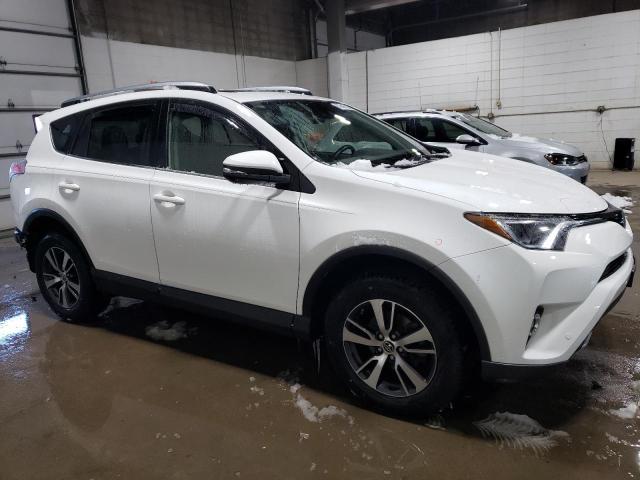 JTMRFREV8HJ117443 - 2017 TOYOTA RAV4 XLE WHITE photo 4