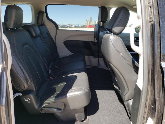 2C4RC1BG5JR253899 - 2018 CHRYSLER PACIFICA TOURING L BLACK photo 11