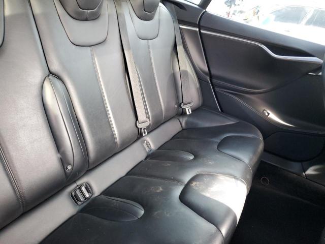 5YJSA1E10GF156984 - 2016 TESLA MODEL S GRAY photo 10