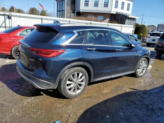 3PCAJ5M39KF128860 - 2019 INFINITI QX50 ESSENTIAL BLUE photo 3