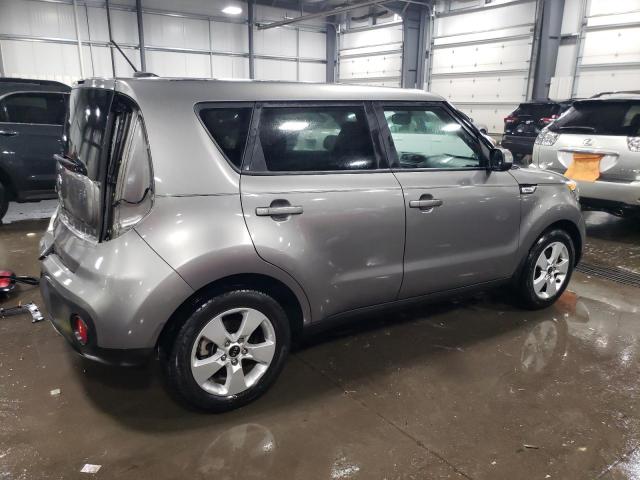 KNDJN2A2XH7412141 - 2017 KIA SOUL GRAY photo 3