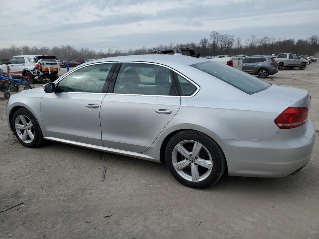 1VWBP7A38DC114495 - 2013 VOLKSWAGEN PASSAT SE SILVER photo 2