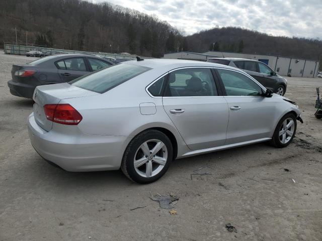 1VWBP7A38DC114495 - 2013 VOLKSWAGEN PASSAT SE SILVER photo 3