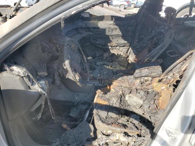 1G11D5RR1DF105861 - 2013 CHEVROLET MALIBU 1LT 烧焦的 照片 7