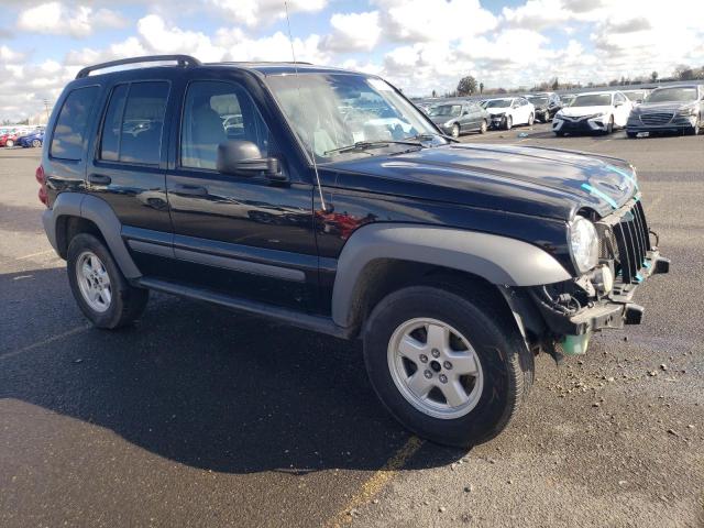 1J4GL48K95W601876 - 2005 JEEP LIBERTY SPORT BLACK photo 4