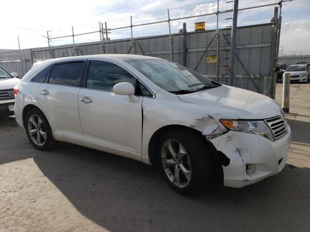 4T3BK3BB0AU031636 - 2010 TOYOTA VENZA WHITE photo 4