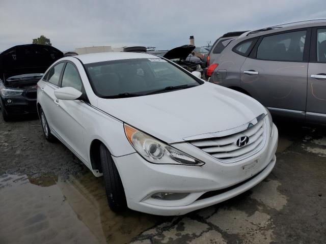 5NPEB4AC5DH683032 - 2013 HYUNDAI SONATA GLS WHITE photo 4