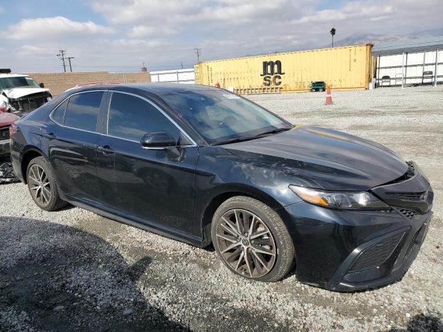 4T1G11AK4PU085828 - 2023 TOYOTA CAMRY SE NIGHT SHADE BLACK photo 4