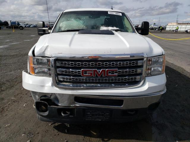 1GT120CG9DF140610 - 2013 GMC SIERRA K2500 SLE WHITE photo 5