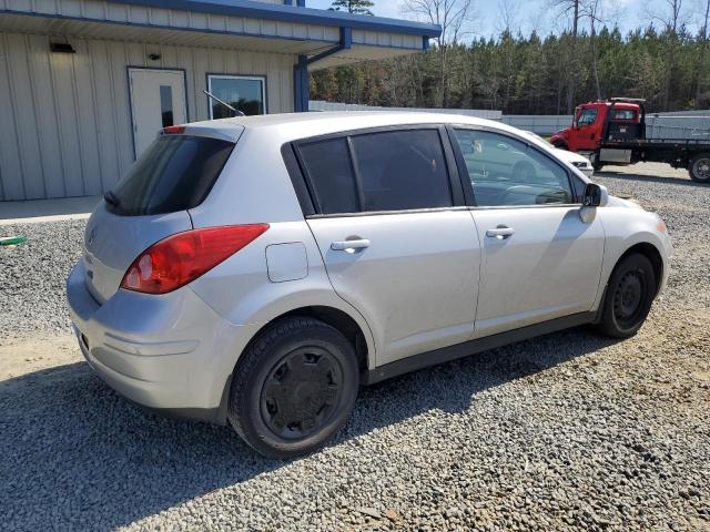 3N1BC13E89L390989 - 2009 NISSAN VERSA S SILVER photo 3