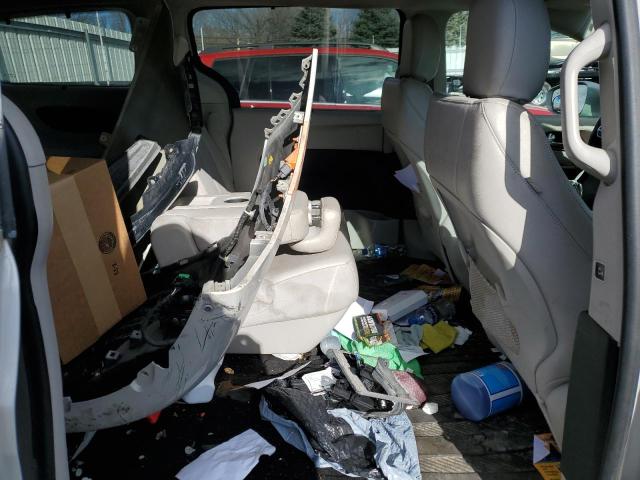 2C4RC1BG9HR608258 - 2017 CHRYSLER PACIFICA TOURING L TAN photo 11