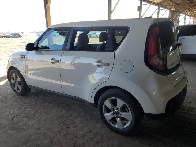 KNDJN2A2XJ7535704 - 2018 KIA SOUL WHITE photo 2