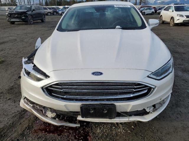 3FA6P0LU7JR225253 - 2018 FORD FUSION SE HYBRID WHITE photo 5