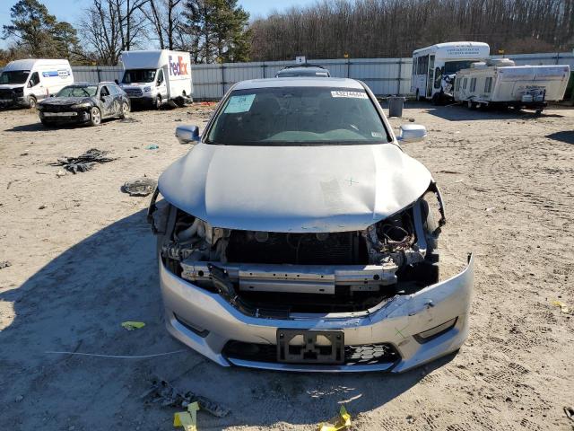 1HGCR3F94DA042313 - 2013 HONDA ACCORD TOURING SILVER photo 5