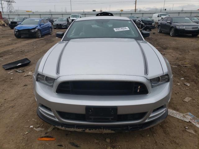 1ZVBP8AM4E5204800 - 2014 FORD MUSTANG SILVER photo 5