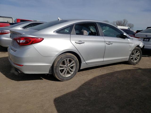 5NPE24AF4FH175017 - 2015 HYUNDAI SONATA SE SILVER photo 3