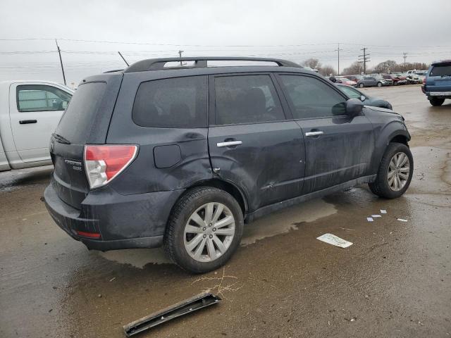 JF2SHADC2DH445201 - 2013 SUBARU FORESTER 2.5X PREMIUM BLACK photo 3