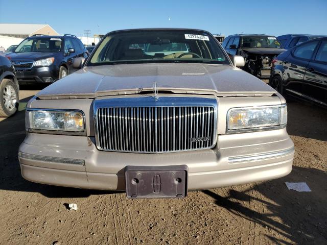1LNLM81W5VY696586 - 1997 LINCOLN TOWN CAR EXECUTIVE Beige Foto 5
