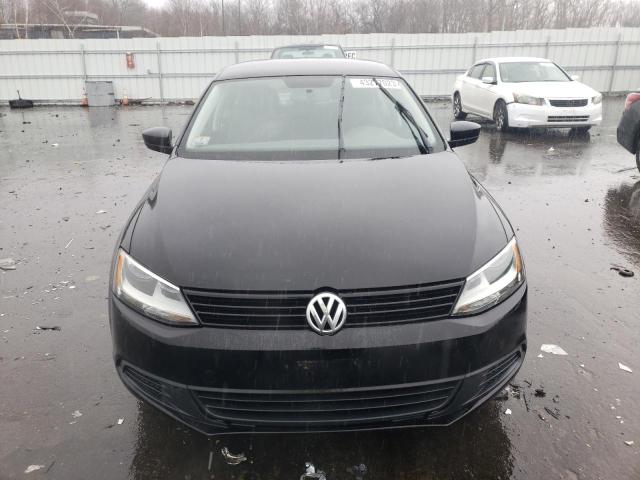 3VW2K7AJ3DM290852 - 2013 VOLKSWAGEN JETTA BASE أسود صورة 5