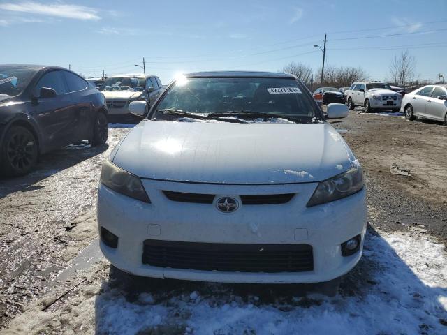 JTKJF5C70B3018419 - 2011 TOYOTA SCION TC WHITE photo 5