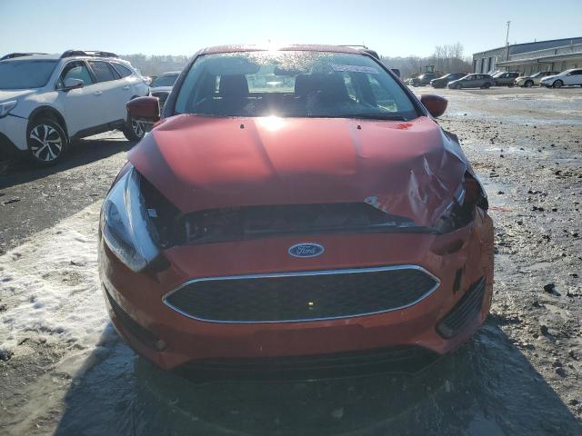 1FADP3F28JL269702 - 2018 FORD FOCUS SE RED photo 5