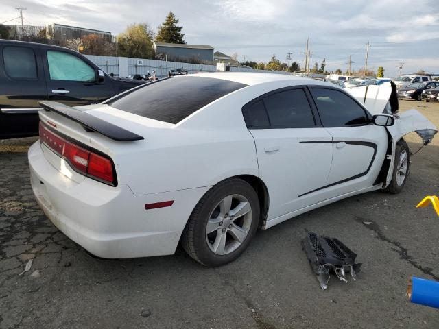 2C3CDXBGXCH113172 - 2012 DODGE CHARGER SE WHITE photo 3