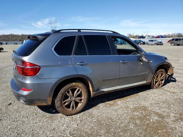 5UXZW0C51D0B96275 - 2013 BMW X5 XDRIVE35D Boz foto 3