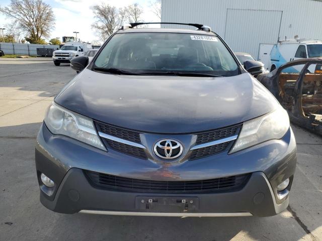 JTMRFREV4FJ019006 - 2015 TOYOTA RAV4 XLE GRAY photo 5