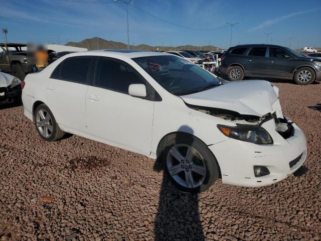 1NXBE4EE5AZ299223 - 2010 TOYOTA COROLLA XRS WHITE photo 4