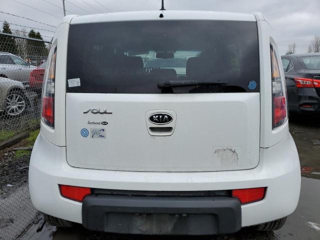 KNDJT2A23B7296407 - 2011 KIA SOUL + WHITE photo 6