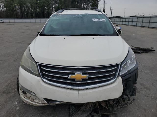 1GNKRGKD1FJ257833 - 2015 CHEVROLET TRAVERSE LT WHITE photo 5