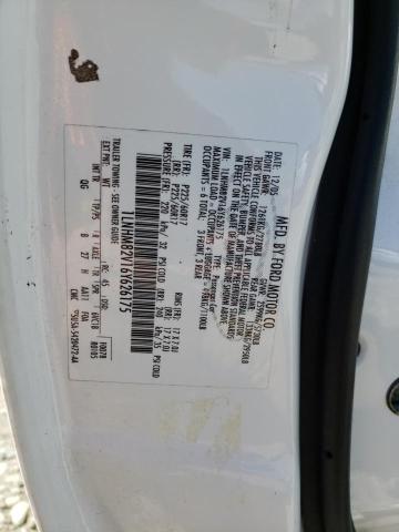 1LNHM82V16Y626175 - 2006 LINCOLN TOWN CAR SIGNATURE LIMITED WHITE photo 12