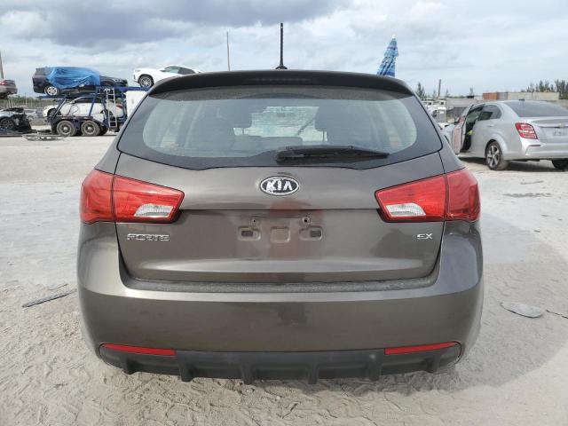 KNAFU5A21B5320913 - 2011 KIA FORTE EX GRAY photo 6