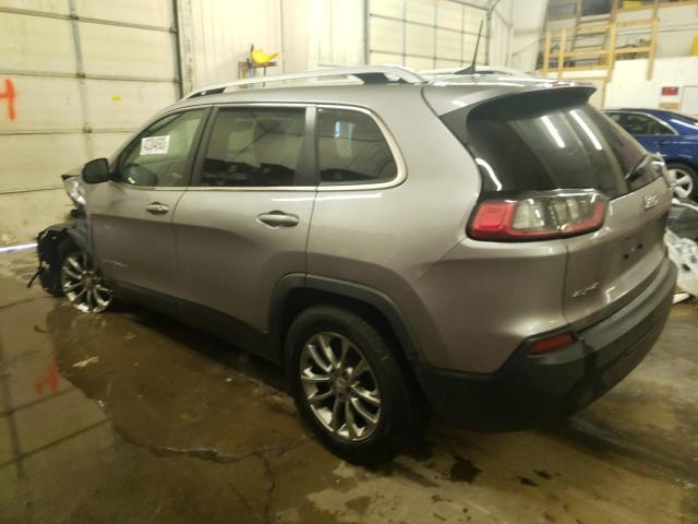 1C4PJMLB8KD100374 - 2019 JEEP CHEROKEE LATITUDE PLUS GRAY photo 2