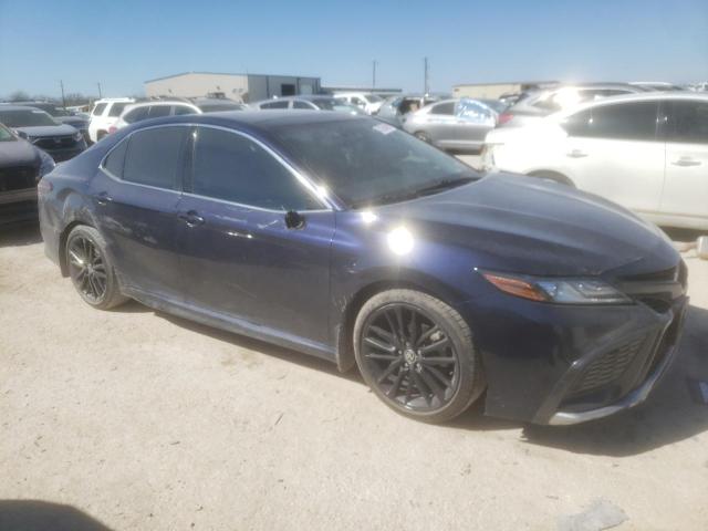 4T1K61AK7MU431314 - 2021 TOYOTA CAMRY XSE BLUE photo 4