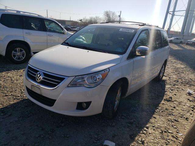 2V8HW64X39R515027 - 2009 VOLKSWAGEN ROUTAN SEL PREMIUM WHITE photo 1