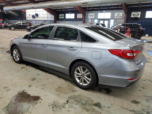 5NPE24AF7HH486878 - 2017 HYUNDAI SONATA SE SILVER photo 2